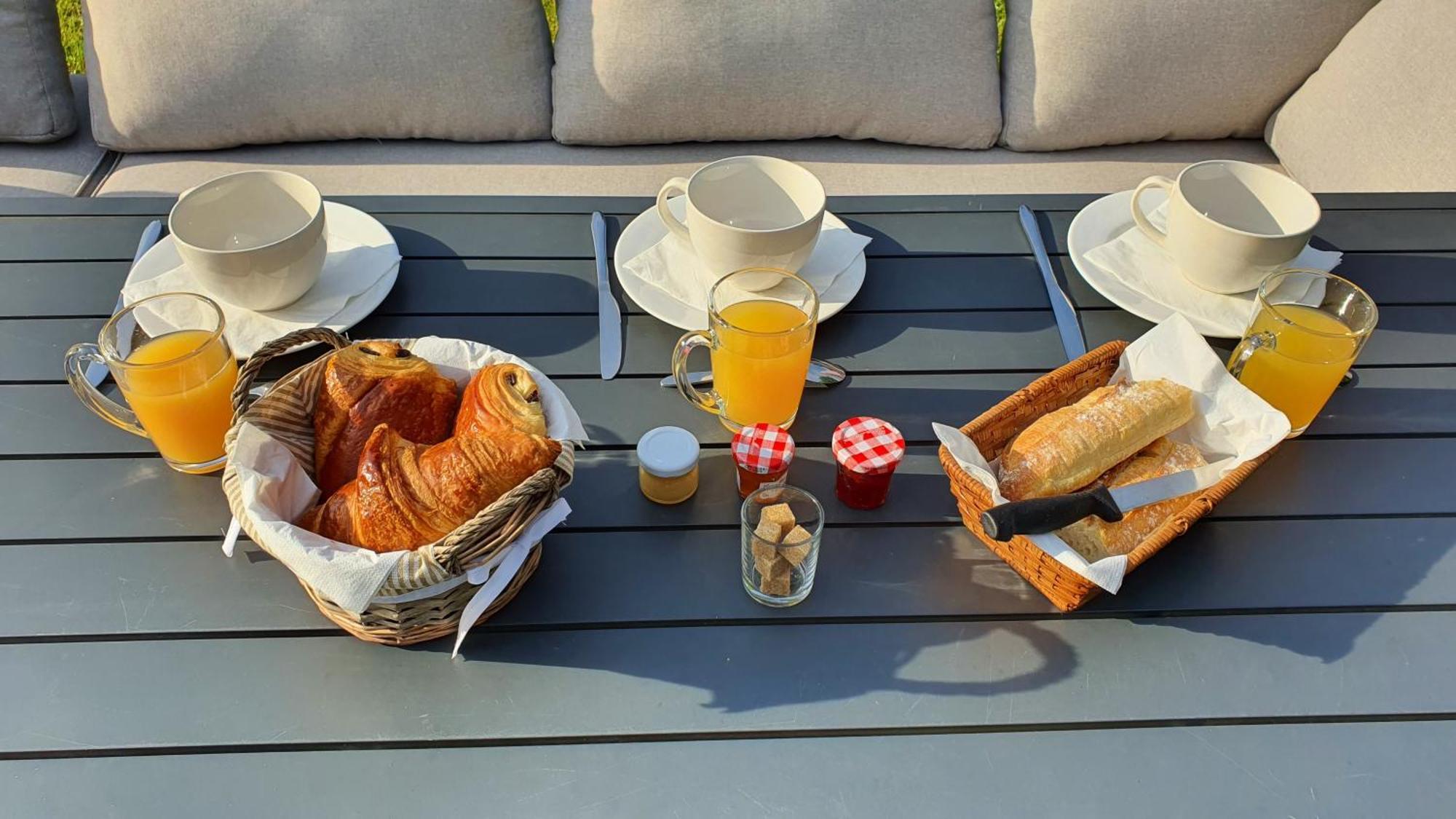 Au Fil De L'Eau Bed and Breakfast La Chapelle-Saint-Aubin Εξωτερικό φωτογραφία